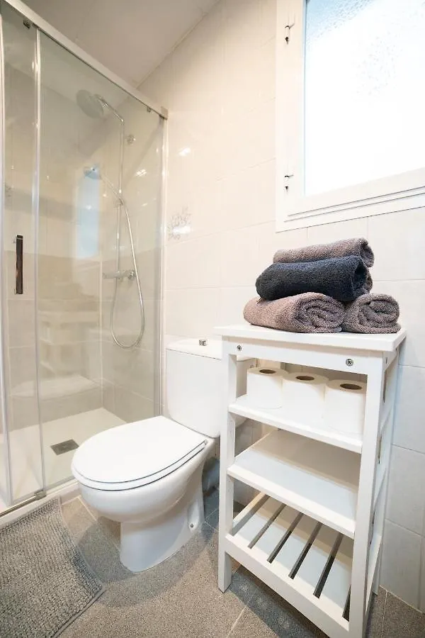 Apartaments Atzavara Calella 0*,