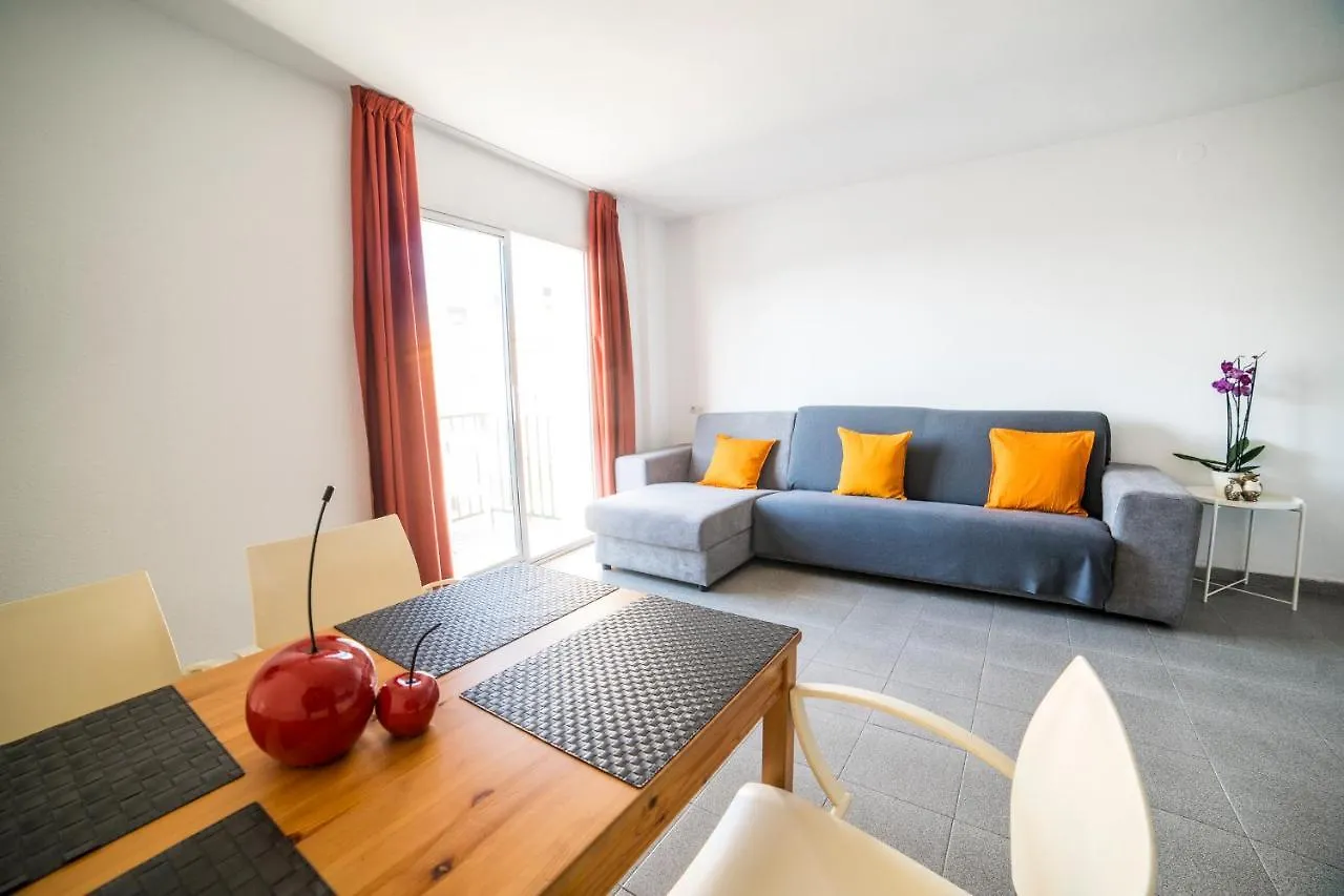 Apartaments Atzavara Calella
