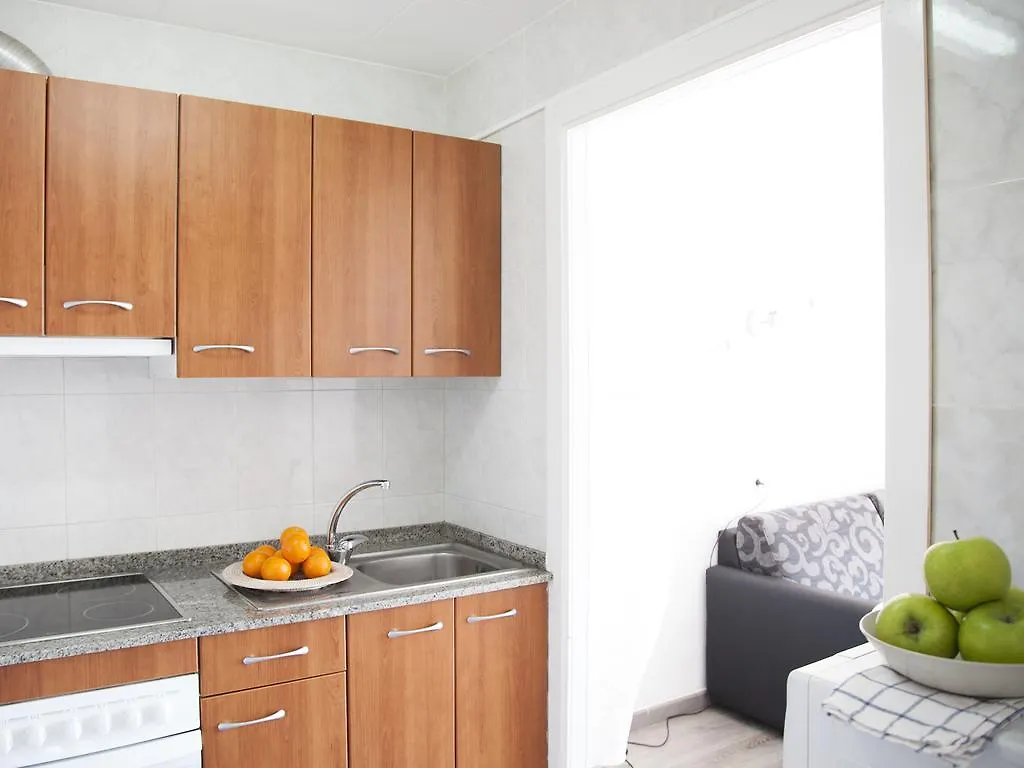 Apartaments Atzavara Calella